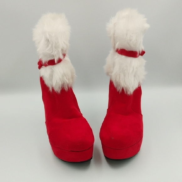 Chic Red and White Fur Heeled Boots - Picture 1 of 9